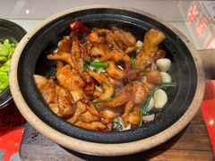 啫啫猪颈肉-恭喜上堓砂锅焗·海鲜大排档(闵行龙湖店)