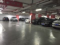 -上海喜玛拉雅酒店-停车场