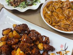 -金牌餐厅·天津菜·八珍豆腐·老爆三(瓷房子店)