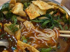 -柳州肥姨妈大骨螺蛳粉(沙河店)