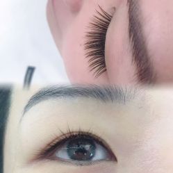 -睫乐园•睫公馆•美睫美甲沙龙