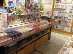 -猫的天空之城概念书店(苏州诚品店)