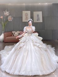 -不晚国际婚纱礼服
