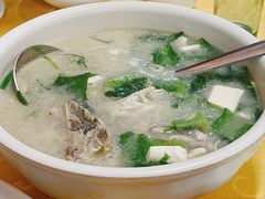 鱼头鱼尾豆腐汤-初记小厨(特色步行街店)