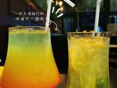 三色恋人-The Cheebat 锌吧·Bistro(体育西店)