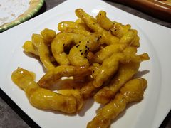 糖醋里脊-闫府私房菜·百年鲁菜(恒隆店)