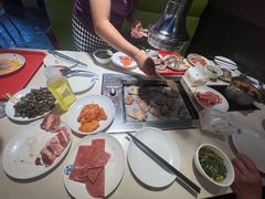 -爱客得牛排海鲜烤肉·火锅自助(春熙路黑金好店)