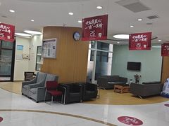 -雅悦齿科(顾村公园店)