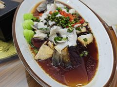 -伊源鼎盛餐饮服务有限公司