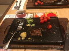 -必胜客(WOW中心城店)