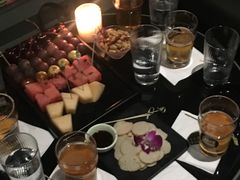 -TASTE ROOM Bar