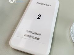 -UNI UNI(环亚凯瑟琳店)