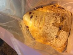 三角芝士包-Juicy Bakery(大学路店)