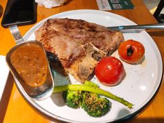 新西兰带骨肉眼牛排-新贝乐意大利餐厅(镇江苏宁广场店)