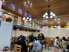 -乡土特色.冷锅鱼.牦牛肉汤锅