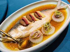 江阴鲥鱼配面盏-荷风细雨·中国茶宴(碧云店)