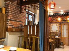 大堂-东来菜馆•手抓海鲜家常菜•海鲜锅贴(鸽子窝店)