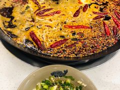 麻辣红锅-青年火锅(吾悦广场直营店)