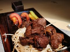 -穹六人间 people 6(岳阳路店)
