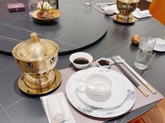 -鼎泰亨·海鲜牛肉餐厅(滨江店)