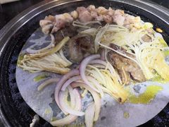 -牛味道炭火烤肉(湖前总店)