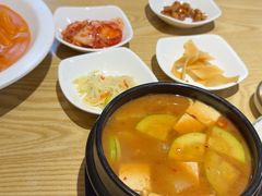 -山海珍味韩国料理(奥城店)