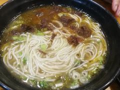 -花溪巷牛肉粉(泉城路店)