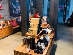 -星巴克臻选(广州高德置地秋广场店)