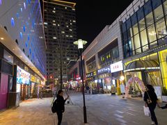 -宝龙城(杭州滨江店)