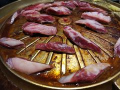 -猪啊牛呀羊啊铜盘烤肉(正大广场店)