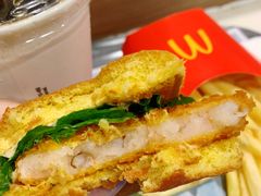 -麦当劳(轻轨曹杨路店)
