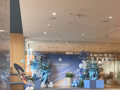 -蔚来中心(北京中关村店)