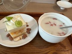 -雪梅月子中心(华侨城店)