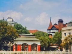 -钟书阁(松江泰晤士小镇店)