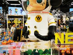 -泡泡玛特POPMART(侨福芳草地店)