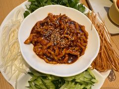 -关东小磨东北菜(上海长风大悦城店)