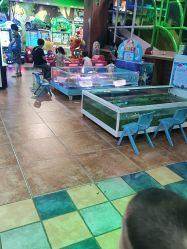 -菲菲羊乐园(临平银泰城店)