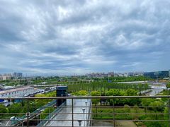 -龙阳路磁悬浮列车总站-停车场