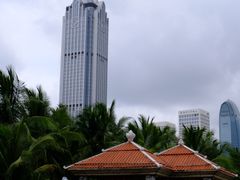 -万绿园