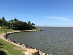 -上海滴水湖皇冠假日酒店