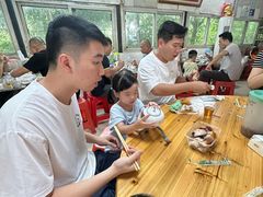 -洲心街道青联村镜记烧肉