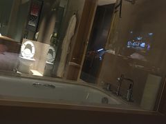 -青岛富力艾美酒店