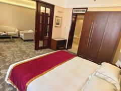 -汕头金海湾大酒店(万象城店)