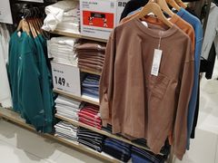 -优衣库(重庆星光时代广场店)