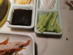 -韵秋荷(宝山龙湖天街店)