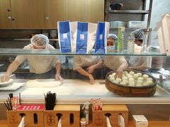 -李与白包子铺(桐梓林店)