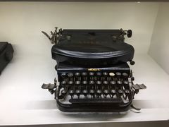 -陆汉斌打字机博物馆