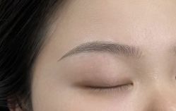 -张小野·专业半永久纹眉