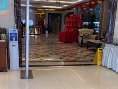 -沪华海鲜大酒楼(南汇店)