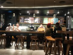 大堂-星巴克臻选(广州太古汇店)